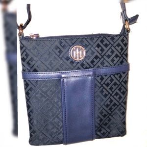 Tommy Hilfiger Crossbody Bag
